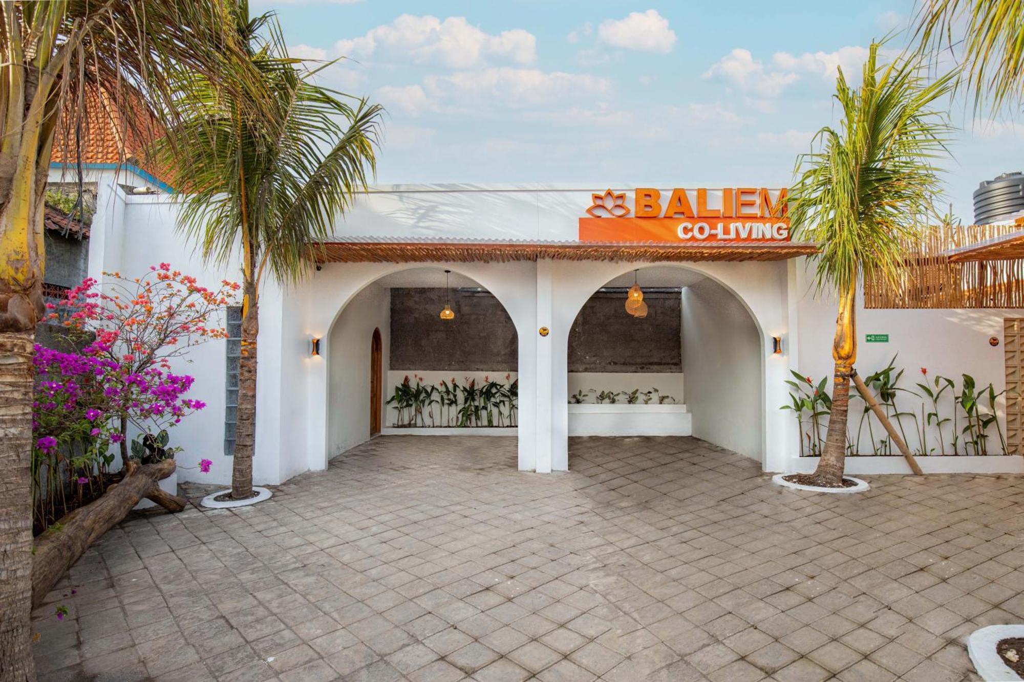 Baliem Coliving Aparthotel Jimbaran Εξωτερικό φωτογραφία