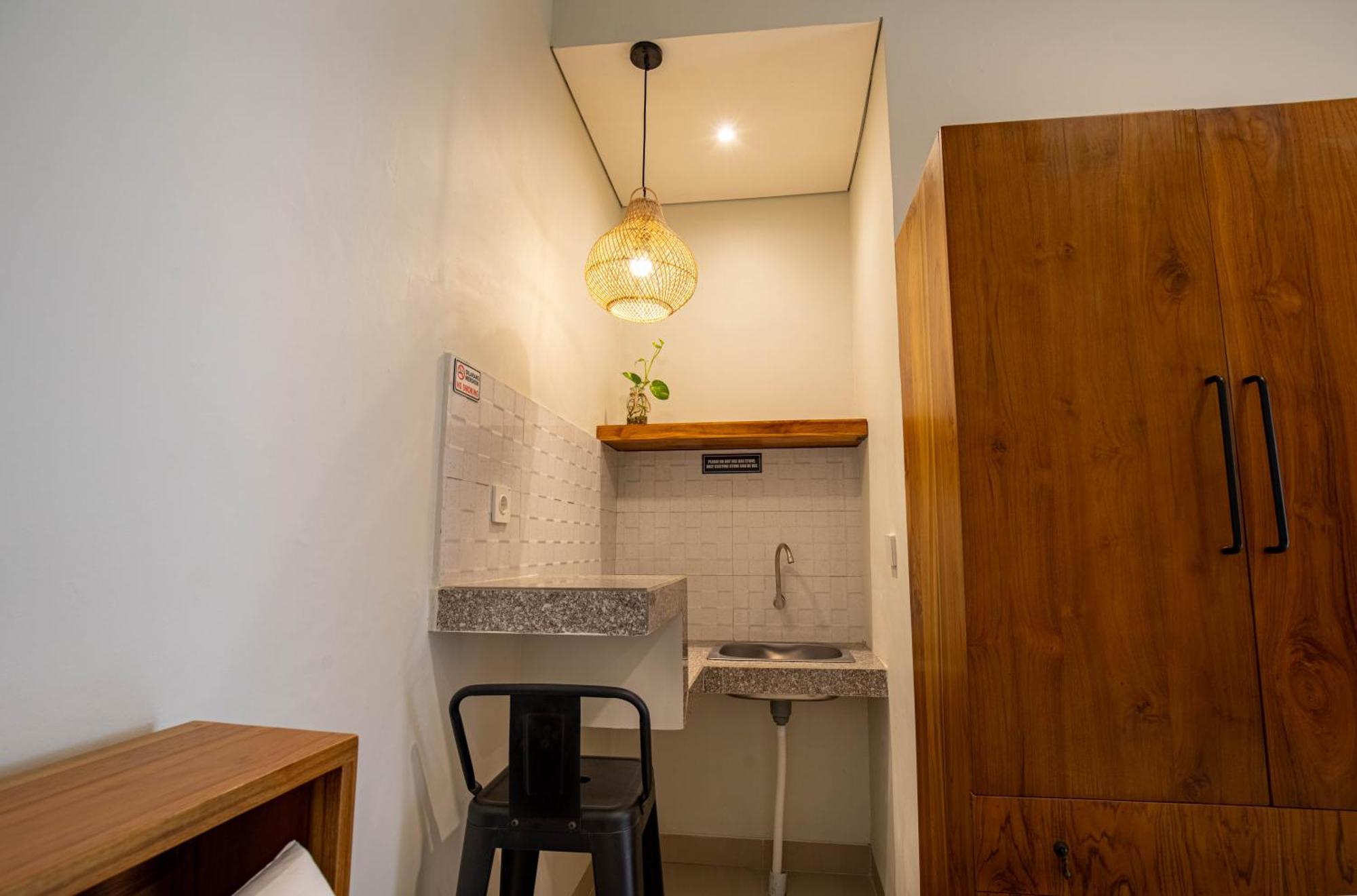 Baliem Coliving Aparthotel Jimbaran Εξωτερικό φωτογραφία